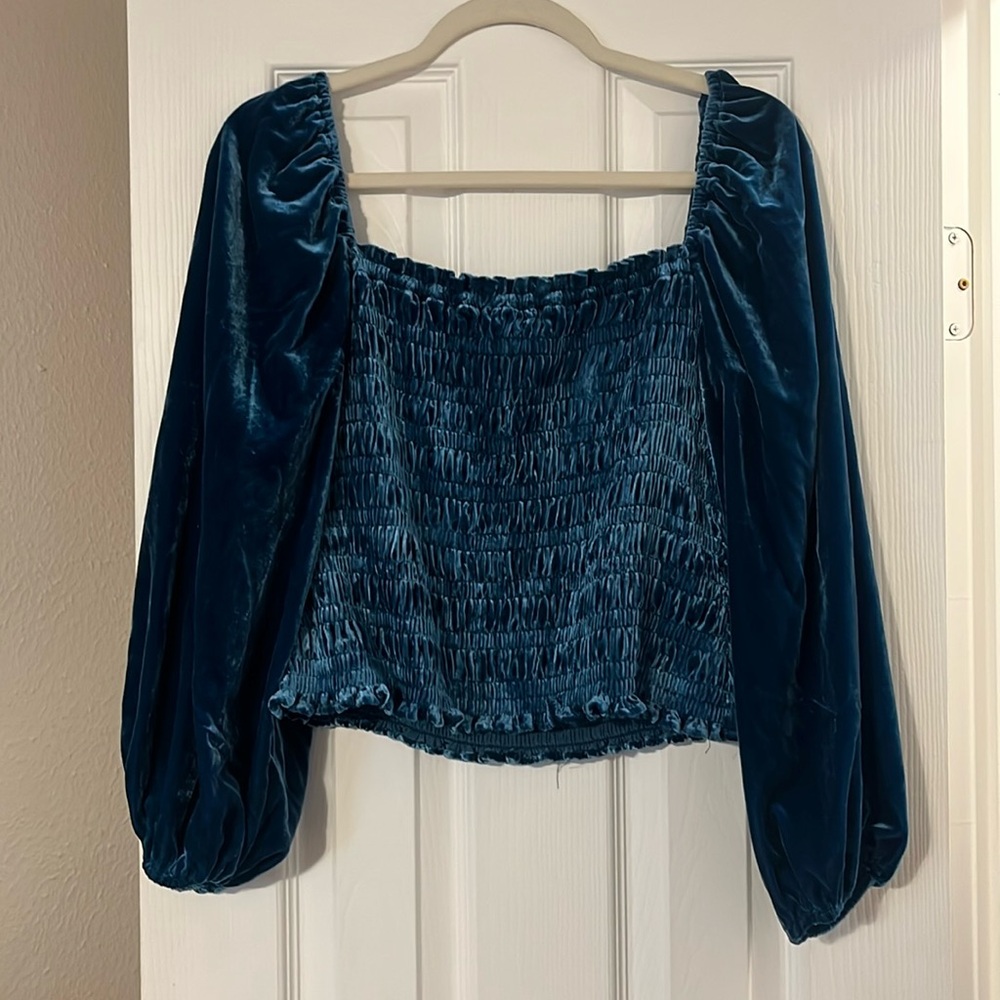 Anthropologie velvet top